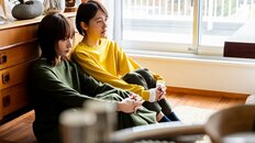 そりゃホテル離れも進むわ…「夜行新幹線」「コンテナ」「民泊」が意外に快適と若者から人気の理由