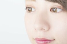 “日本人の国民病”「緑内障」で重要な“眼圧を下げる”のに有効な「セルフ眼圧リセット」をベストセラー骨格矯正士に聞いた