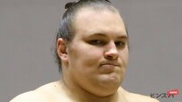 「春場所では大の里にも真っ向勝負させますよ」ウクライナ発“最強大関” 安青錦を育てた安治川親方インタビュー【後編】