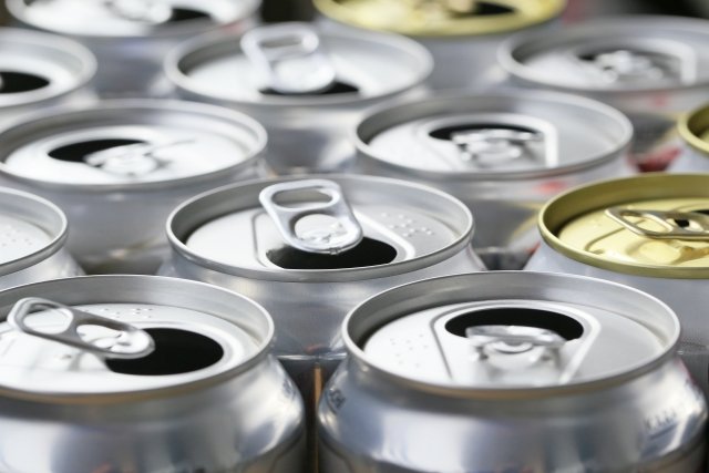 「気軽に楽しめず悲しい」飲料など嗜好品よりショック！10～30代男女「値上げにびっくりして買うのをやめた物」【トップ3】の画像