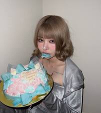 「肩の色エグい…」DV被害の戦慄かなの、DJまるとの交際直後にアップしていた暴力を匂わせる“SOSメッセージ”