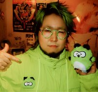 こっちのけんと、新曲MVの登場キャラ“コッチモフレンズ”に「癒される」反響続々…疲れた現代人に刺さるワケ