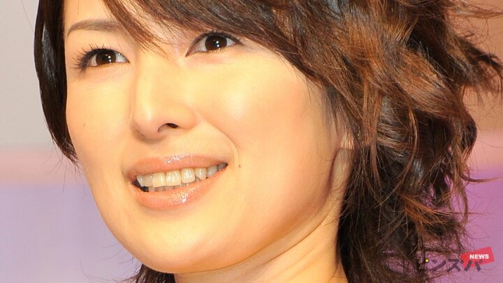 「綺麗すぎて神々しいまである」吉瀬美智子・51歳、高級ホテルで“髪の悩み”告白　出演中『GIFT』では愛溢れる差し入れも話題に 