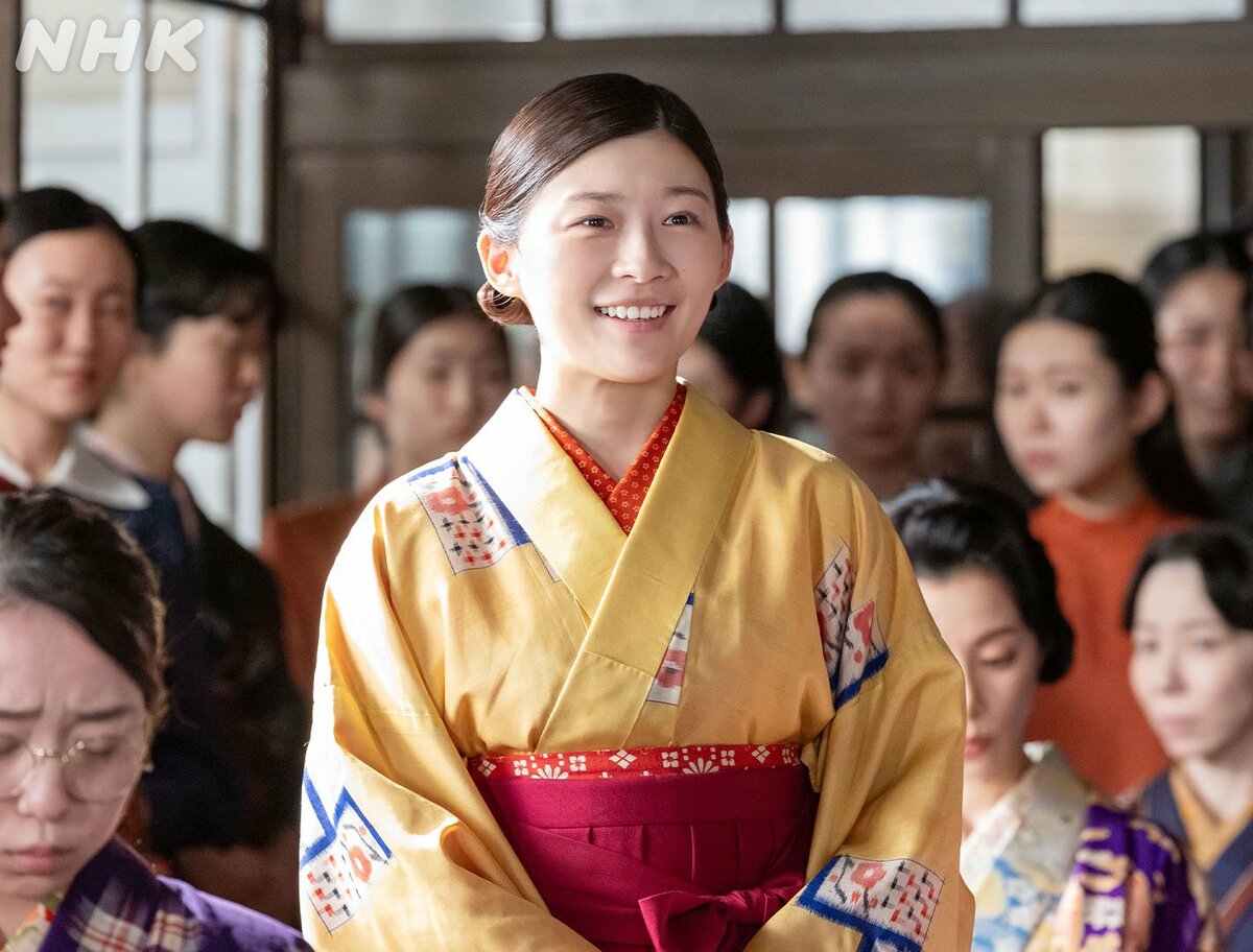 虎に翼』伊藤沙莉、『これは経費で落ちません!』で共演の多部未華子とW