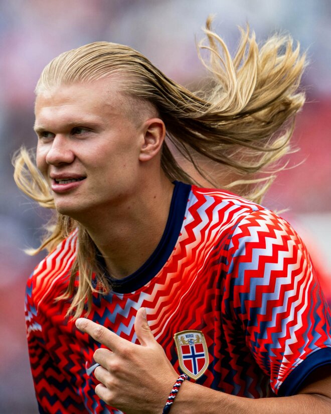 W杯ノルウェー代表・”怪物”ハーランドは両親ともに”超人”だった　スポーツ選手に遺伝はどれくらい影響？　専門家は「競技力の約66％」の画像