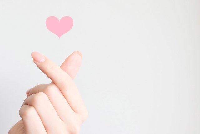 どストレートな“好き”よりグッとくるのは、10～30代女子が「男性に言われたら“キュン”とする言葉」【トップ3】の画像