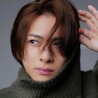 平野紫耀「100万再生・フォロワー400万人・20万円服即完」圧倒的数字の快進撃!!崩壊のジャニーズを秒で飛び越えた「規格外」