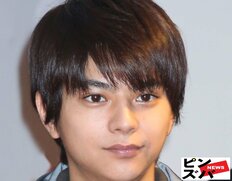 「SNS裏アカが話題の芸能人」、“ファンが指摘”佐藤勝利を超え、“仲間に暴露された”女性芸人は【第4位以下】