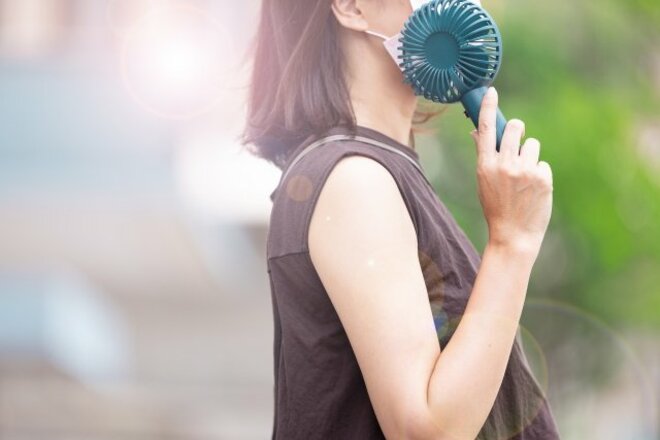 彼氏だけでなくて自分の匂いにもヒヤヒヤ、10～30代女子が「夏デートでがっかりしたこと」【トップ3】の画像