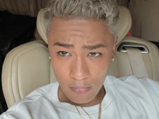 「もう十分細いよ？」激やせ説の三代目JSB・ELLY、一糸まとわぬ上半身披露も「あと5キロ」ファンから辛らつな声！