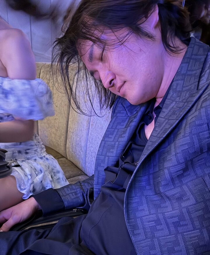 『令和の虎』林社長が“無意識泥酔”のなかキャバ嬢が追加注文し「会計600万円」が物議　法的問題を弁護士解説 