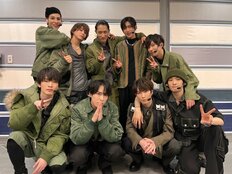 ジュリー氏「知らない」謝罪で再炎上の中…SnowManがジャニーズ“唯一の希望”に!?ドームツアーチケット1分で完売に「阿鼻叫喚＆空売り疑惑」も「キンプリ分裂＆ジャニー氏の闇」関係ナシの桁違い超人気！