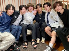 なにわ男子、新アルバム「6形態2万円超え」はジュリー氏の「元旦宣言」と大矛盾!?中居正広のFCは月100円なのに…“ゴリ押し”グループにファンからも「鬼すぎ」悲鳴!