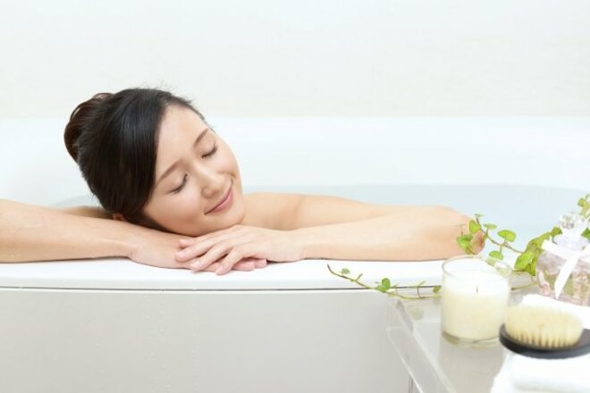 専門医が提唱　暑い夏こそ36～38度のお湯につかる“不感温浴”で夏バテ防止の画像