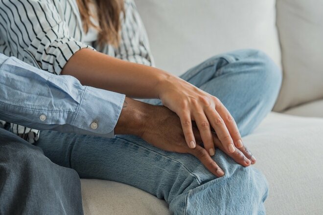 「恋愛でOKな年上との年の差」ランキング、5歳以内よりも多かった「許容範囲」な年齢は【トップ3】の画像