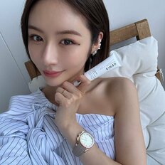 「鼻変わりましたね」の声も…元EXILE黒木啓司の妻・宮崎麗果、整形告白＆ダウンタイム公開　過去に整形説を否定