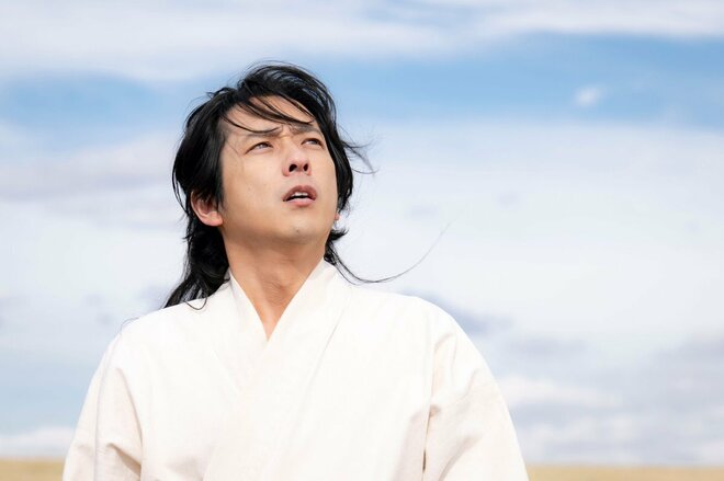【VIVANT考察】最新話で二宮和也・ノコルの「裏切り」の可能性浮上…鍵を握るバルカの少女の画像