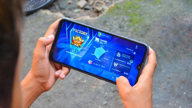 そりゃ“サ終”するわ…若者も離れるスマホゲーム「サービス終了」が相次ぐ闇深い理由の画像