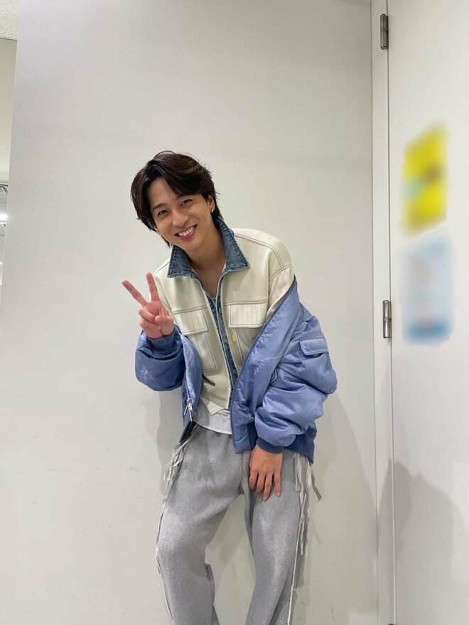 「BTSと間違われなかった？」timelesz寺西拓人、リラックスした表情の韓国プラベショットが沸騰「絶妙な彼氏感たまんない」の画像