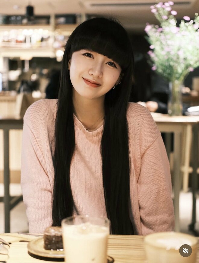 【小川智大との熱愛報道から1か月】Cocomi、バレーボール選手との繋がり続々…親密ぶりオープンにファン驚きの画像