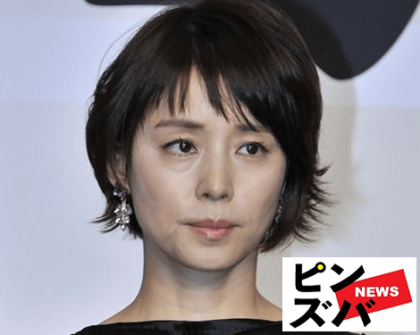 どスッピンですね〜」54歳・石田ゆり子、ちょんまげヘアの完全オフショに「親近感あって嬉しいです」の声！｜概要｜ニュース｜ピンズバNEWS