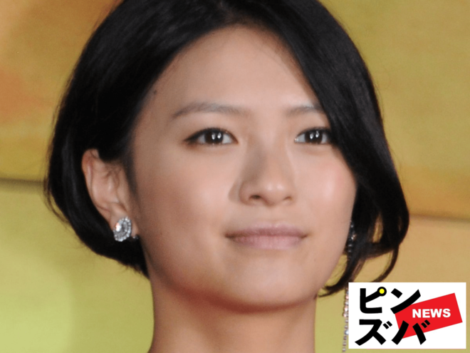 「美脚が過ぎて」榮倉奈々＆町田啓太、美スタイルきわだつ初カップルショットに反響「なにもかもが美しすぎる」の画像