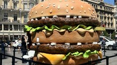 マクドナルド値上げで「ビッグマック単品500円台」に突入　物価高時代でも“損しない”3大バーガーチェーンおすすめの味