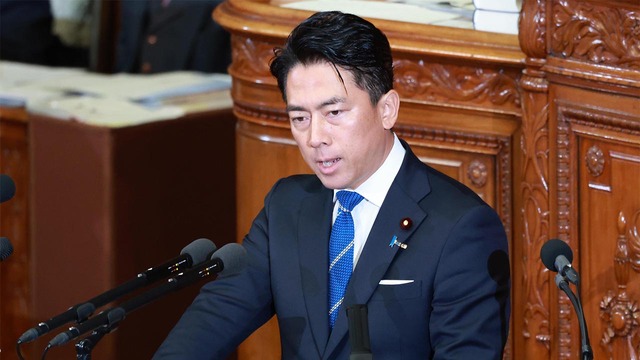 小泉防衛相