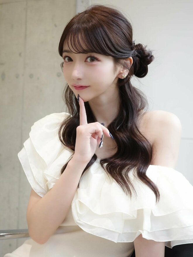 「お門違い」“BE:FIRST三山凌輝と婚約破棄＆新彼氏炎上”のRちゃん、“DIORデザインパクリ疑惑”に反論の画像