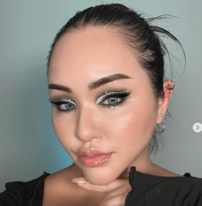 「クオリティさすがすぎ」美容系YouTuberマリリン『推しの子』星野アイコスプレ披露！