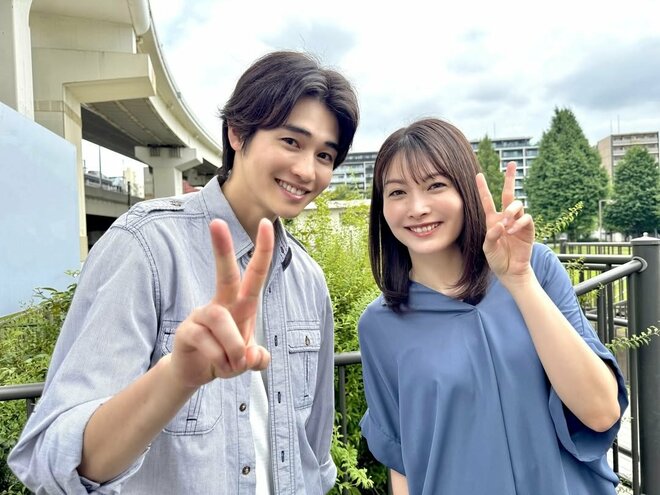 事実上の芸能界引退から4か月…元俳優・佐藤めぐみさんの美貌ドアップをヘアメイク担当が公開→即削除の画像