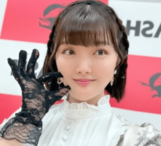 「ロリィタ着るよ~」内田有紀の20歳下実妹、グラビアから一転「ドール系衣装」で振り幅アピール