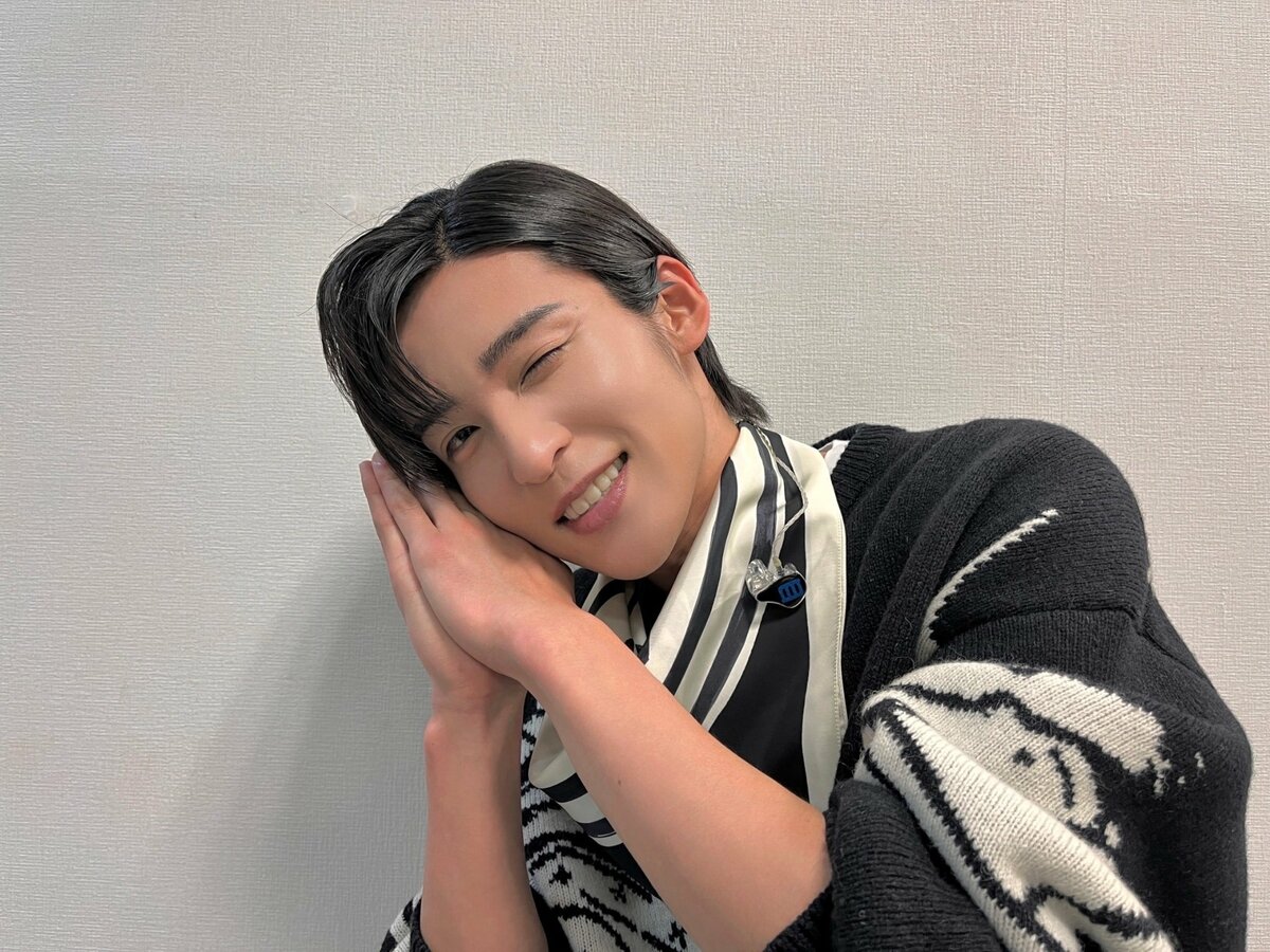品質検査済 考え方もイケメンかよ｣SnowMan目黒蓮「メッシ級偉業」達成も アイドルグッズ
