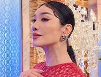 「取らなければよかった」アンミカ、口元ホクロ除去前の15年前秘蔵ショットに反響「ホクロ色っぽいです」