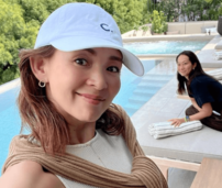 「綺麗な40代～」SHIHO47歳、腹チラ＆美脚全開コーデで衰え知らずのボディラインを公開！