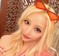 「日本で一番いい女」加藤紗里“青髪イメチェン”報告に「中島美嘉さんみたい」の声も