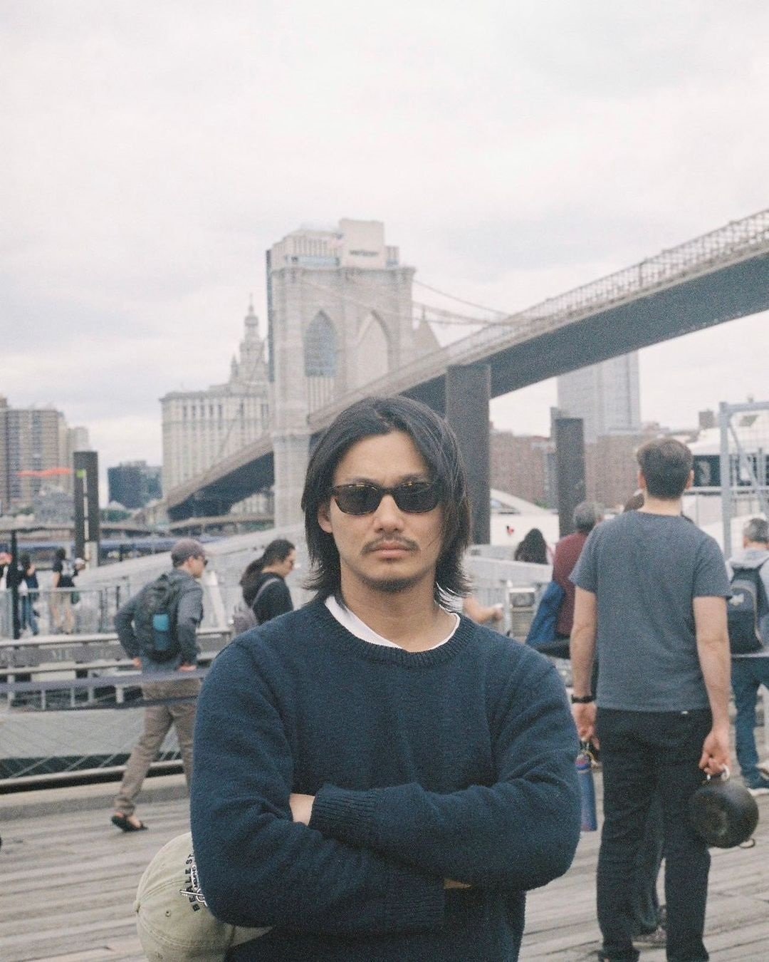 野村周平、両腕びっしりタトゥー&眉全剃り姿に「ワイルド」「俳優として生きてる証」称賛続々 Netflix作品で驚きの変貌|ニュース|ピンズバNEWS