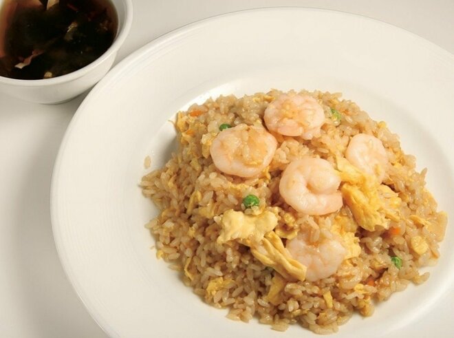 えびチャーハン（ランチはスープ付き）