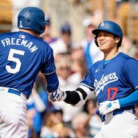 結婚大祝福・大谷翔平、バッシング・羽生結弦「無許可の取材NG」も被る国民的スターについた圧倒的な差の要因とは 元キー局情報番組プロデューサーに聞いた