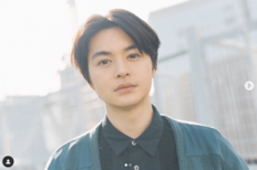 「次はベビーも一緒に」妻・山本美月が第1子妊娠中の瀬戸康史“グラサン無精ひげ”姿で地元・福岡マリンワールドに降臨！「なんで1人なんですかｗ」