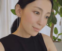 「おばあちゃんなのに美しい」45歳・雛形あきこ“老婆に顔面激変”もにじみ出る美貌！