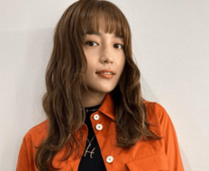 「スタイル抜群すぎる」川口春奈“かなり美脚”なデニムパンツ着こなし！圧巻ボディの『GINGER』オフショに「オンナも惚れる」「天使ですか︎」の声