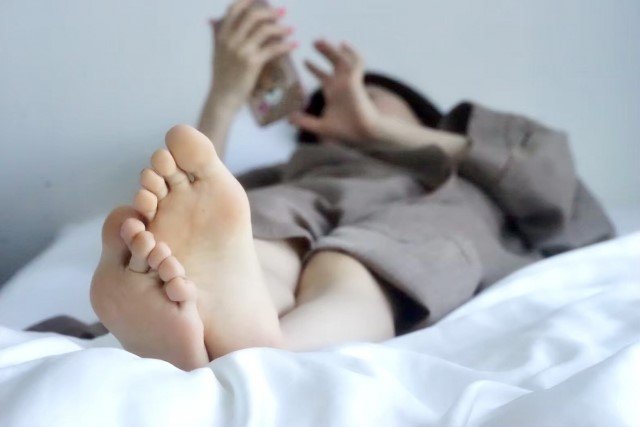 無理は禁物“ときには自分を甘やかす”ために役立つ、20～30代男女が使っている【ズル休みの理由】の画像