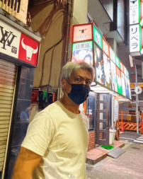 「歌舞伎町ホストクラブ顧問に転身」押尾学氏、“ブラジリアン柔術着”姿の最新近影が激シブ！数日前には“黒服出勤”動画も「めちゃかっこよくてワロタ」