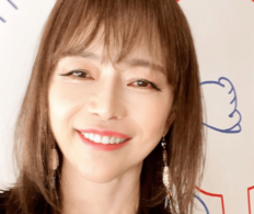 玉置浩二の妻・青田典子59歳、激変金髪姿に驚き「久々に見たらめちゃくちゃ変わってる」“反対多数婚”から16年