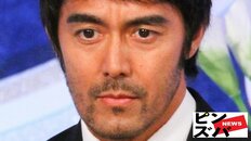 「野崎と同一人物なのが信じられない」阿部寛、最新映画の“別人”ビジュ＆演技に反響　『VIVANT』感ゼロ