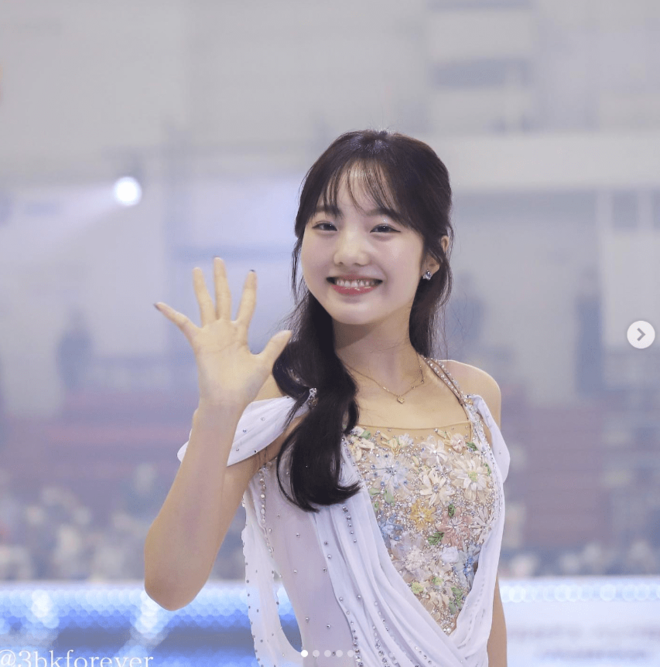 「雪の妖精さんみたい」「まりんしか勝たん」“宇野昌磨と熱愛”の本田真凜、キュートな猫耳ニット帽姿の日テレ『イッテQ』オフショットに「氷上に舞い降りた女神」の声の画像