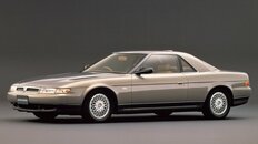 ユーノスコスモ（マツダ/1990年）｜3ロータリーはパワフルで静か！バブル景気の象徴だった《国産名車クロニクル》