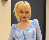 金髪美女化が話題のryuchellに困惑の声「ちょっとやりすぎじゃない？」“攻めてる服装＆ポージング”「TWICEミナかと」讃辞のウラで