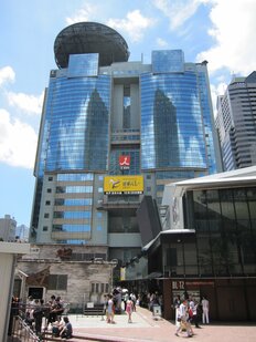 『VIVANT』絶好調TBSで起きた人気女子アナ「不自然降板」騒動！「朝起きられない」局上層部も巻き込んだ番組“連続卒業”の裏側